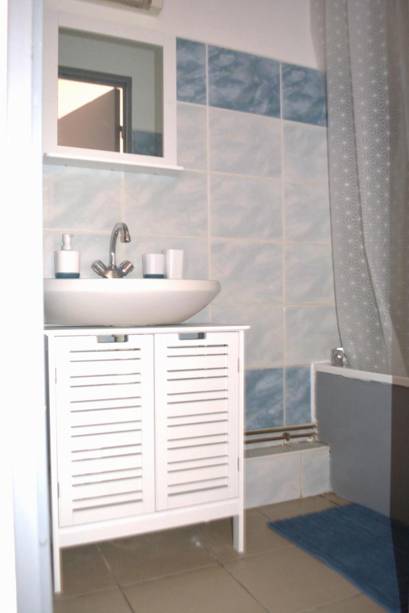 Comme Chez Soi - Studio Tout Equipe - By Sister Home Saint-Denis Exterior foto